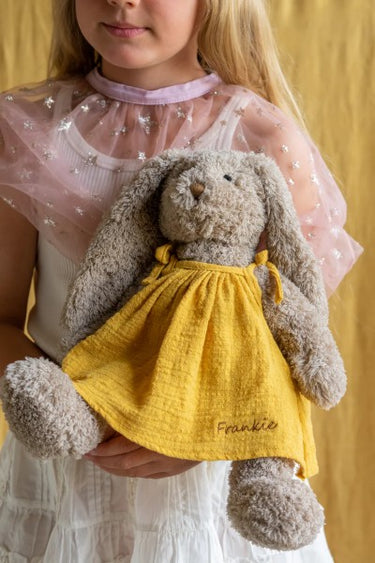 Mrs Honey Bunny